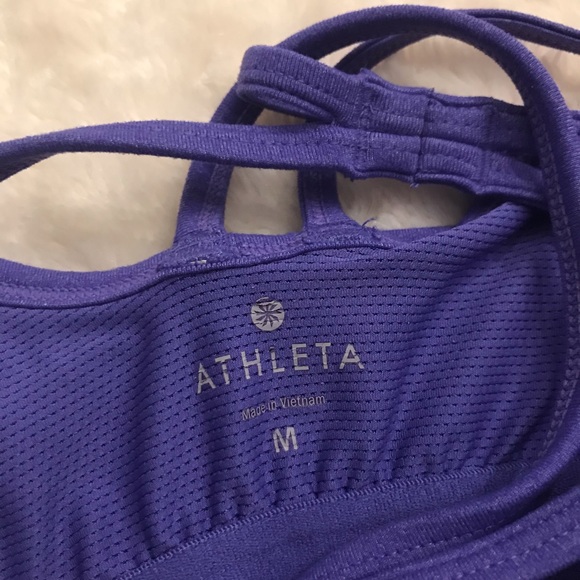 Athleta workout top - Picture 3 of 3